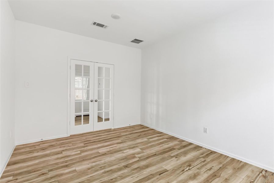 Whether you work at home full time, or just need to organize the family, this home office/study will provide you that space plus some privacy with the double glass doors. Whether you work at home full time, or just need to organize the family, this home office/study will provide you that space plus some privacy with the double glass doors.