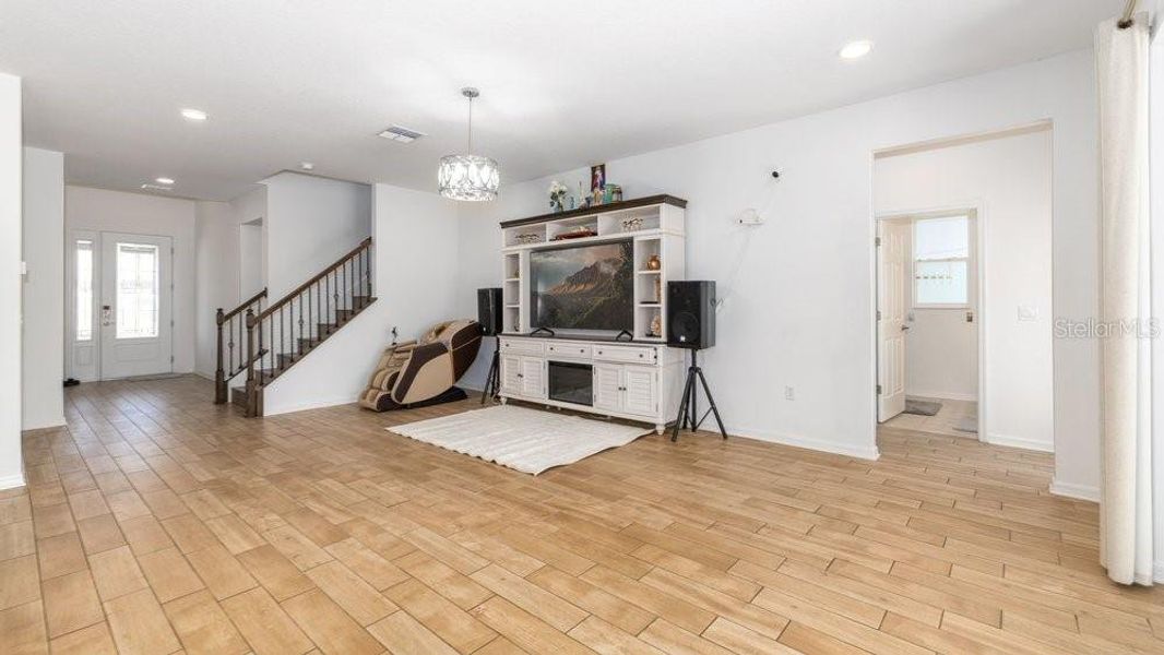 Furnished interior view inside a new home in , Wesley Chapel (Image 7). Furnished interior view inside a new home in , Wesley Chapel (Image 7).