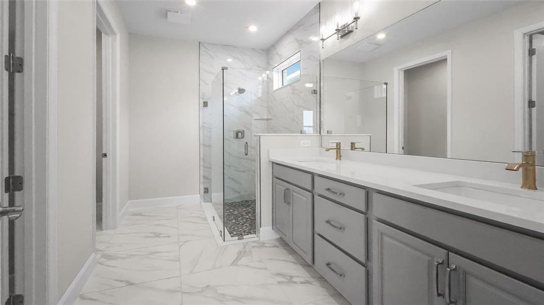 Furnished interior view inside a new home in Cresswind at Hammock Oaks, Lady Lake (Image 19).