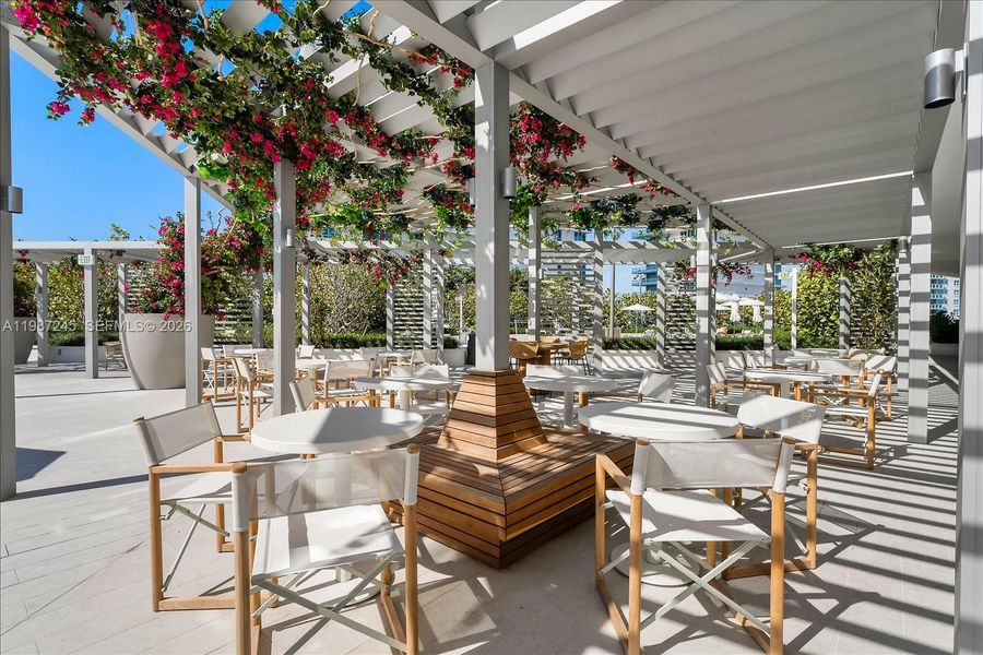 Outdoor Dining on the pool deck curated by James Beard Award-winning Chef Michelle Bernstein at the Full-Service Five Park Miami Beach. Outdoor Dining on the pool deck curated by James Beard Award-winning Chef Michelle Bernstein at the Full-Service Five Park Miami Beach.