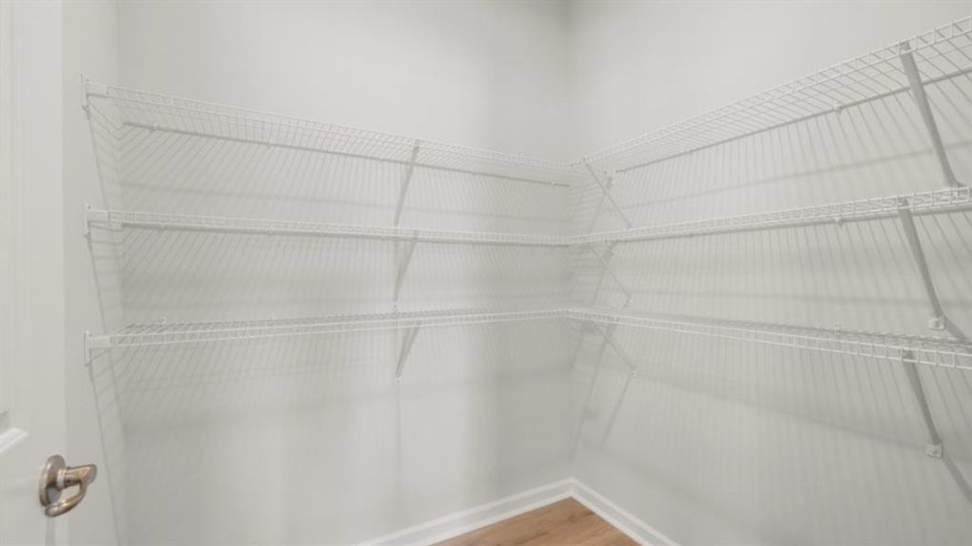 Spacious, unfurnished interior of a new home in Fairway 17 at Mirror Lake, Villa Rica (Image 25).