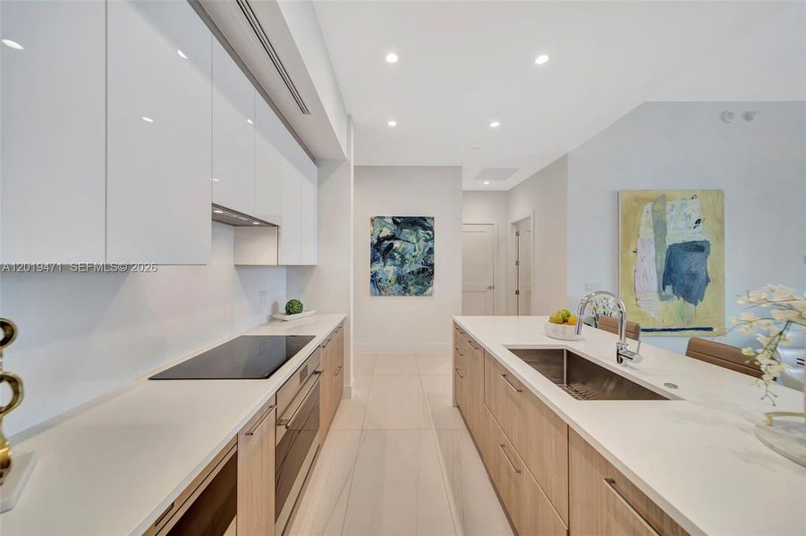 Furnished interior view inside a new home in , Fort Lauderdale (Image 11).