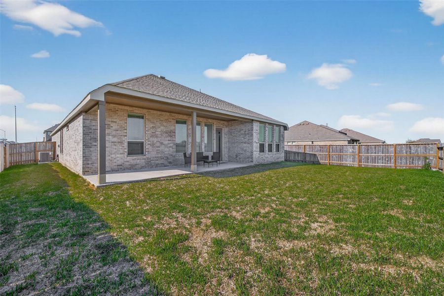 Exterior details and patio area of a home in Walnut Creek at Stone Creek: Fairway Collection, Rosenberg (Image 19). Exterior details and patio area of a home in Walnut Creek at Stone Creek: Fairway Collection, Rosenberg (Image 19).
