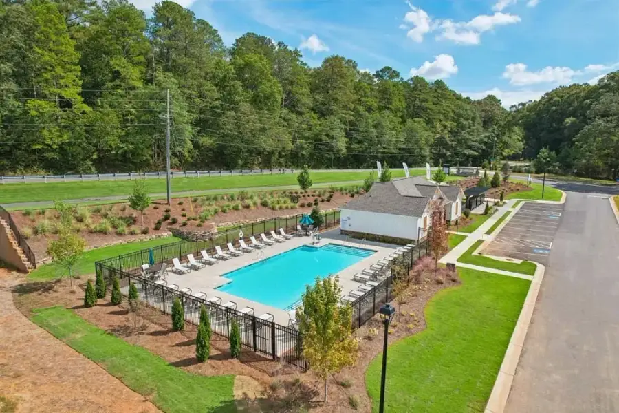 Resort Style Pool Resort Style Pool