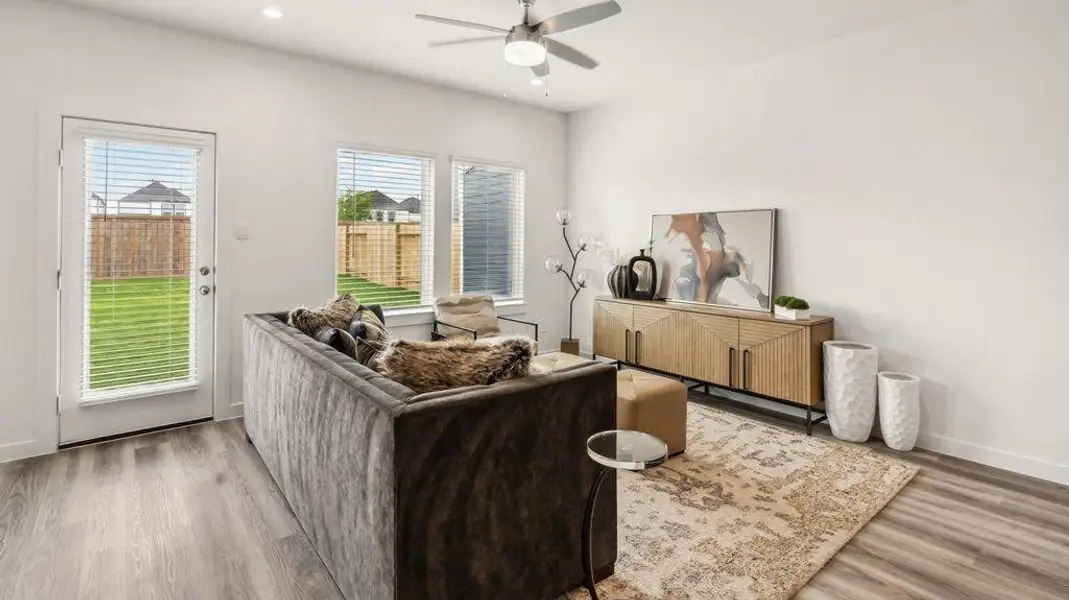 Furnished interior view inside a new home in Mansfield Park, Houston (Image 6). Furnished interior view inside a new home in Mansfield Park, Houston (Image 6).