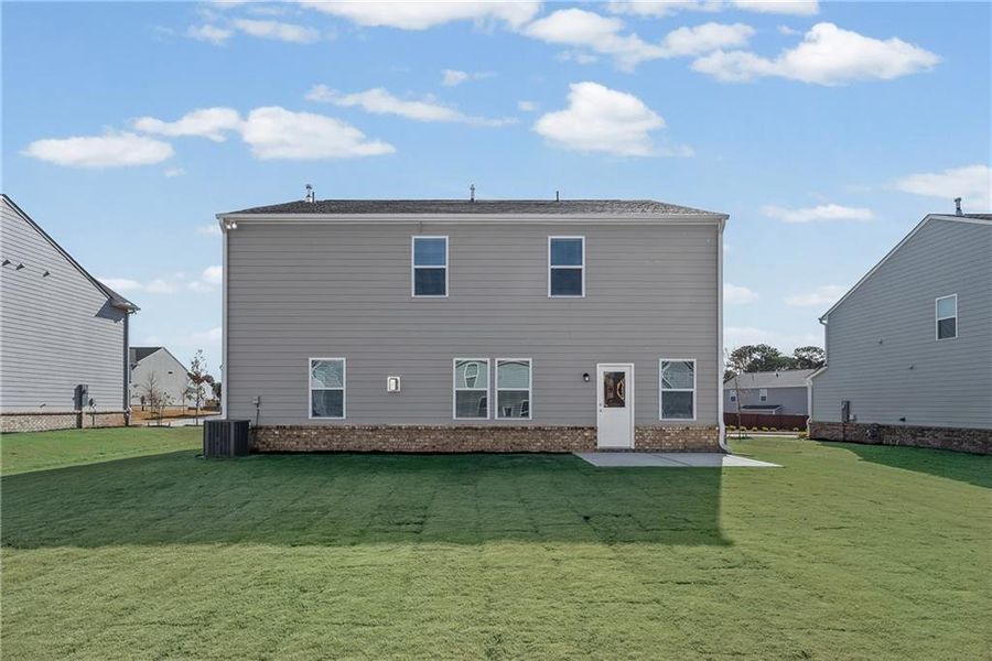 Exterior details and patio area of a home in Anderson Point, McDonough (Image 3).
