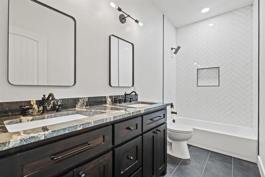 Furnished interior view inside a new home in , Bonham (Image 9).