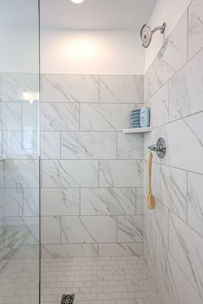 *Photo of example Model Home. Selections and finishes may vary. *Photo of example Model Home. Selections and finishes may vary.