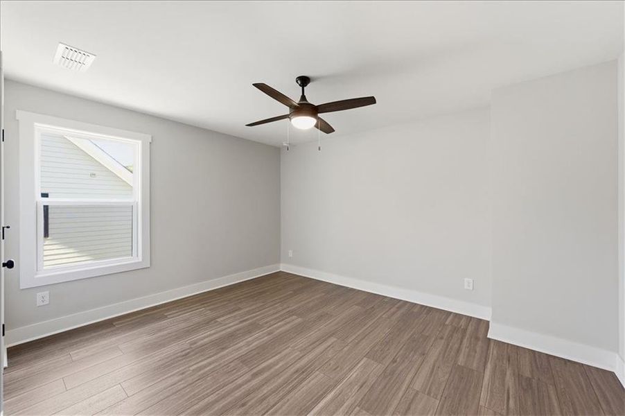 Spacious, unfurnished interior of a new home in Ferguson Corners, Emerson (Image 38).
