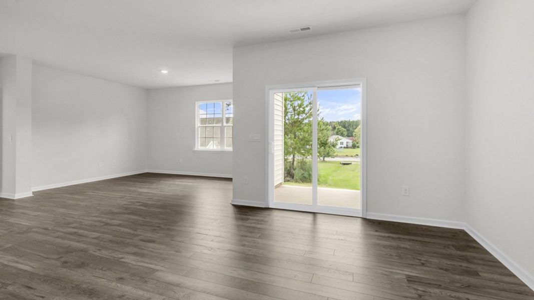 Spacious, unfurnished interior of a new home in Bryson Park, Lexington (Image 19).