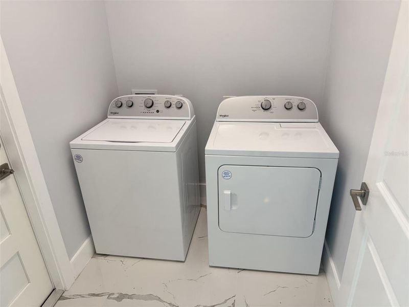 Close-up of interior finishes inside a home in , Lehigh Acres (Image 17). Close-up of interior finishes inside a home in , Lehigh Acres (Image 17).