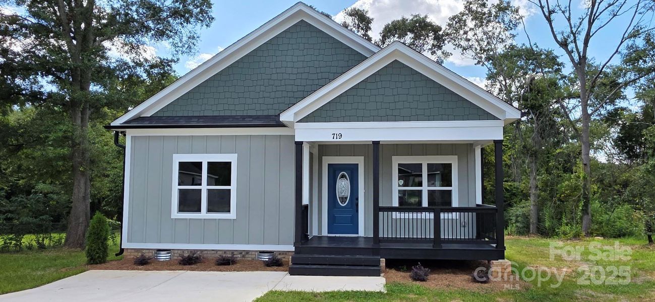 Front exterior of a new home in , Gastonia, NC, highlighting curb appeal (Image 23).