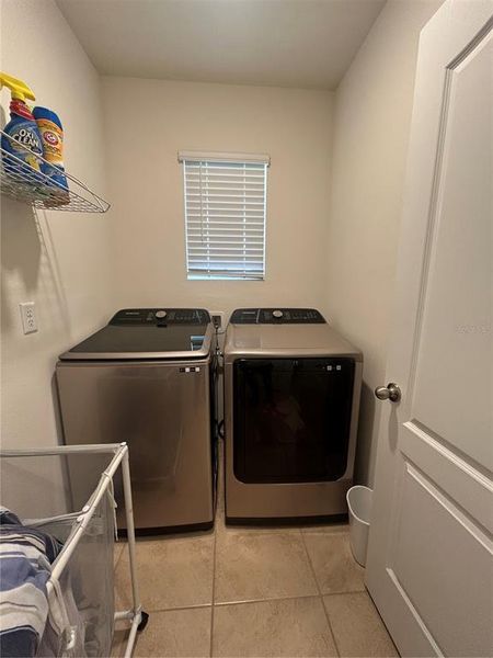 Furnished interior view inside a new home in , Davenport (Image 14).