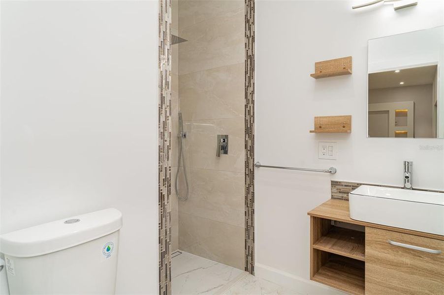 Furnished interior view inside a new home in , Sarasota (Image 8).