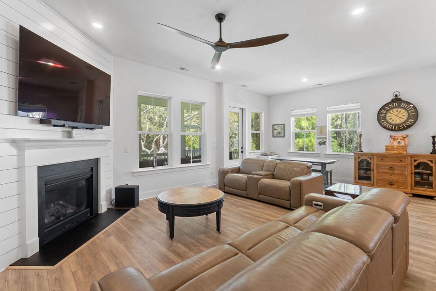 Furnished interior view inside a new home in , Johns Island (Image 42). Furnished interior view inside a new home in , Johns Island (Image 42).