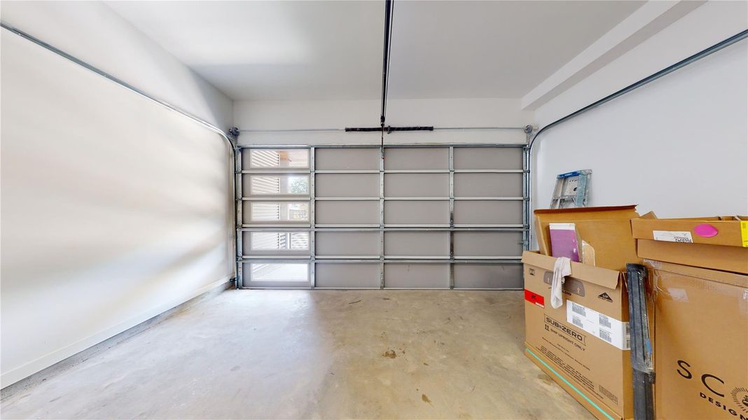 Image 8 of a home in . Image 8 of a home in .