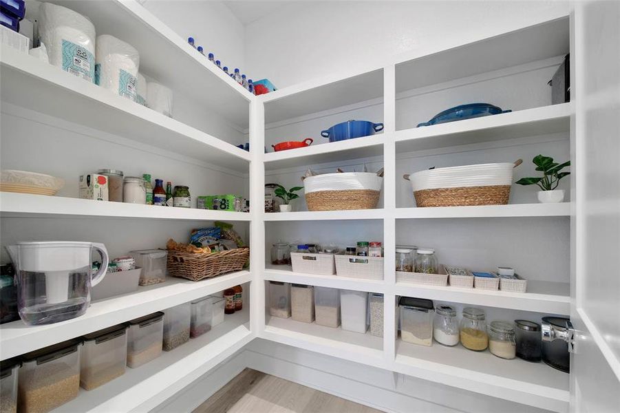 Walk in Pantry