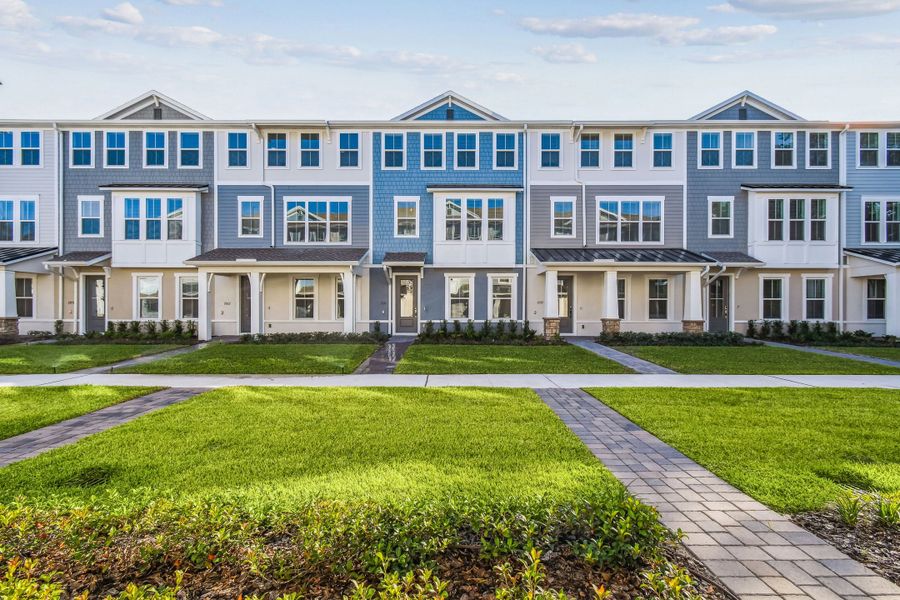Luxurious Townhomes Luxurious Townhomes