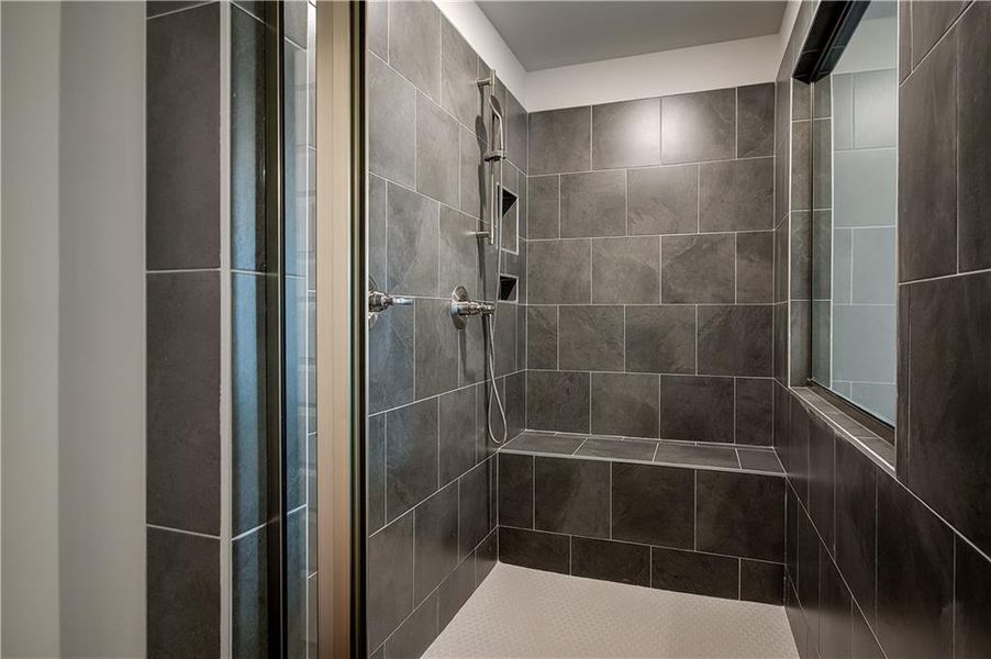Close-up of interior finishes inside a home in Trinity Park, McDonough (Image 10).