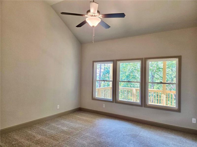 Spacious, unfurnished interior of a new home in , Waleska (Image 13).