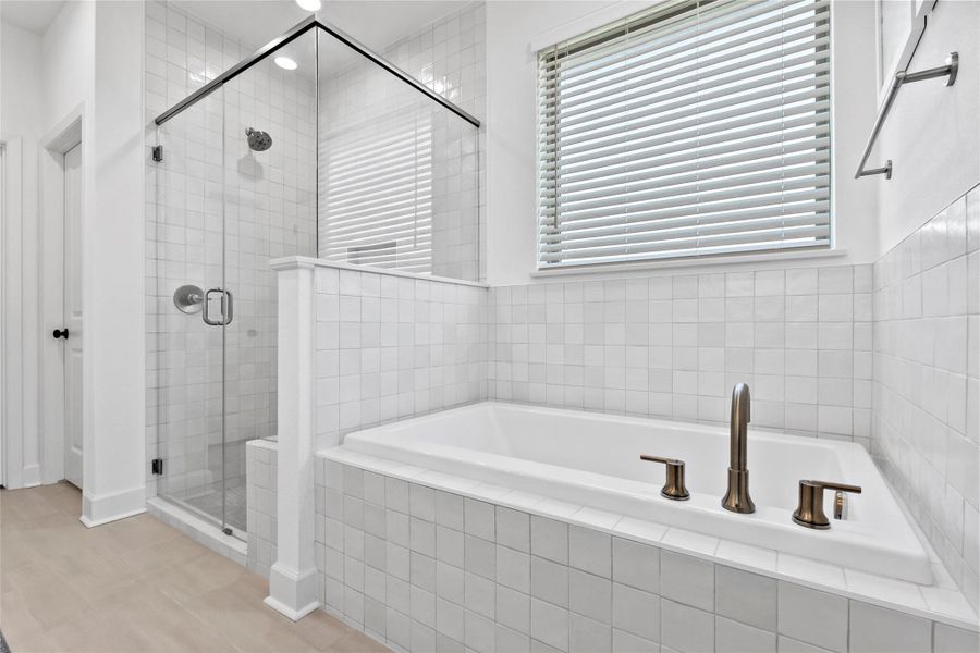 Furnished interior view inside a new home in , Bryan (Image 23).