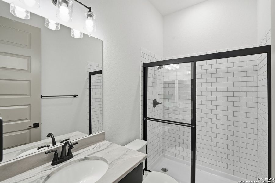 Furnished interior view inside a new home in Caliza Reserve, Boerne (Image 10). Furnished interior view inside a new home in Caliza Reserve, Boerne (Image 10).