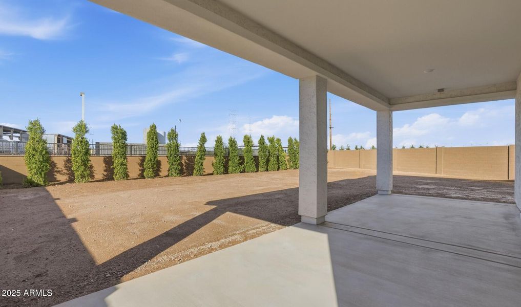 Manor Lot #60 Covered Patio (Large)