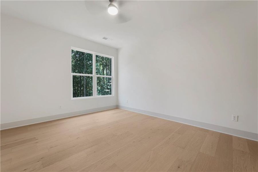 Spacious, unfurnished interior of a new home in , Commerce (Image 32).