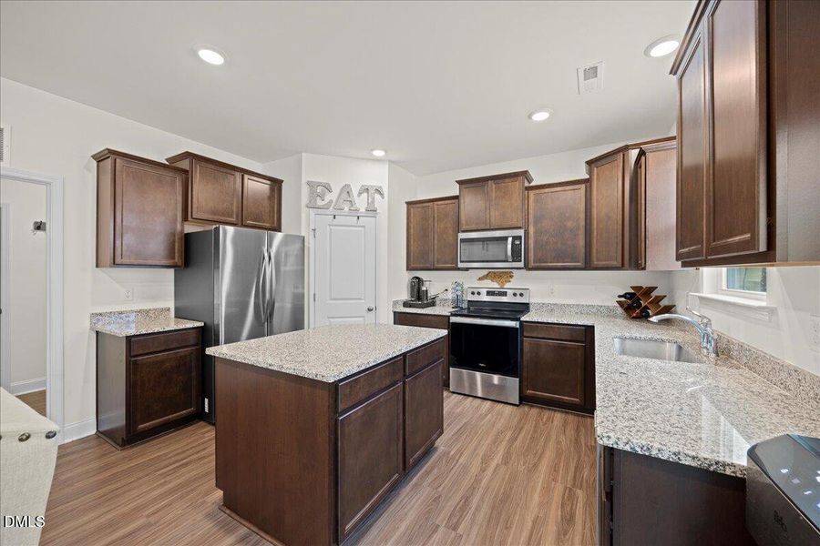 15-2A1A0157 15-2A1A0157