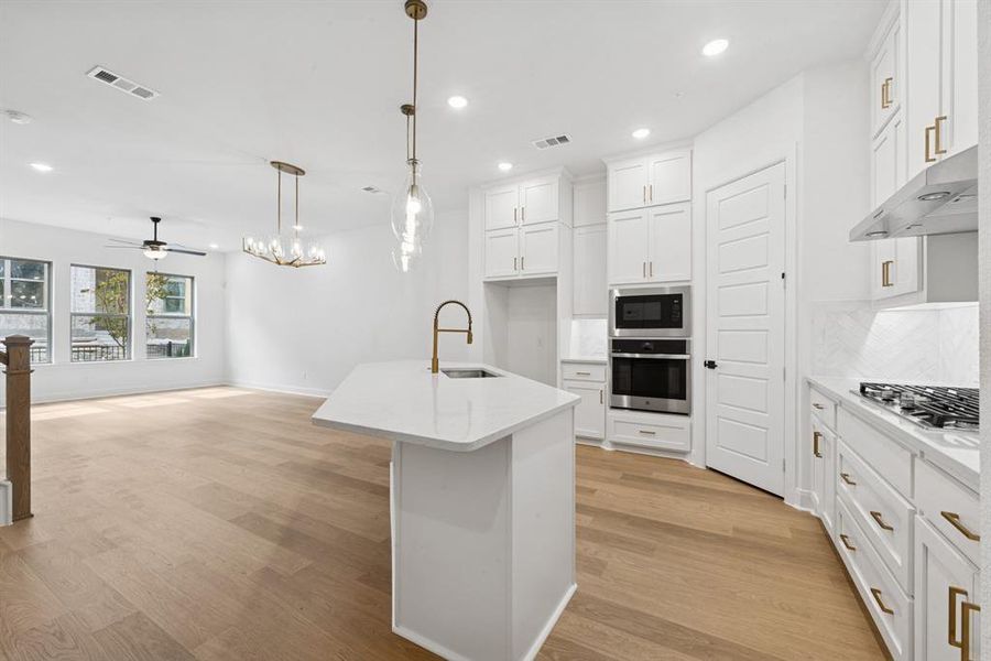 Furnished interior view inside a new home in Hillside at Las Colinas, Irving (Image 11).