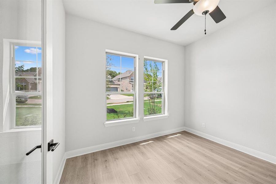Spacious, unfurnished interior of a new home in Highwoods, Fort Worth (Image 18). Spacious, unfurnished interior of a new home in Highwoods, Fort Worth (Image 18).