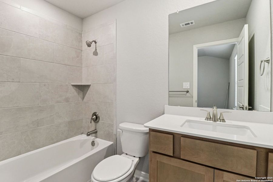 Furnished interior view inside a new home in Arcadia Ridge - Classic Series, San Antonio (Image 16).