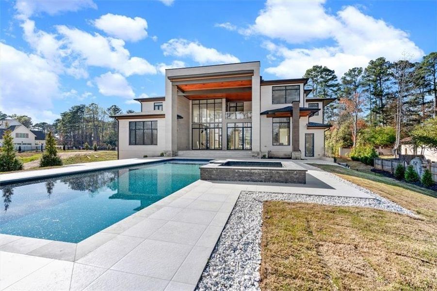 Image 71 of a home in .