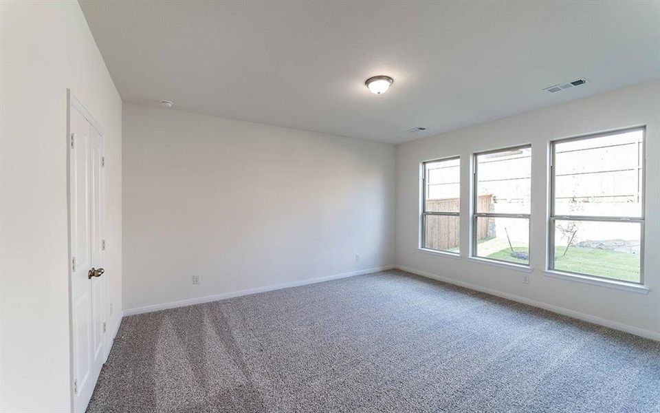 Spacious, unfurnished interior of a new home in La Terra, Celina (Image 13). Spacious, unfurnished interior of a new home in La Terra, Celina (Image 13).