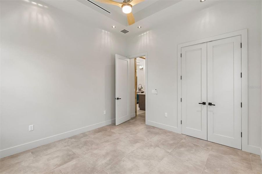 Spacious, unfurnished interior of a new home in , Orlando (Image 52). Spacious, unfurnished interior of a new home in , Orlando (Image 52).
