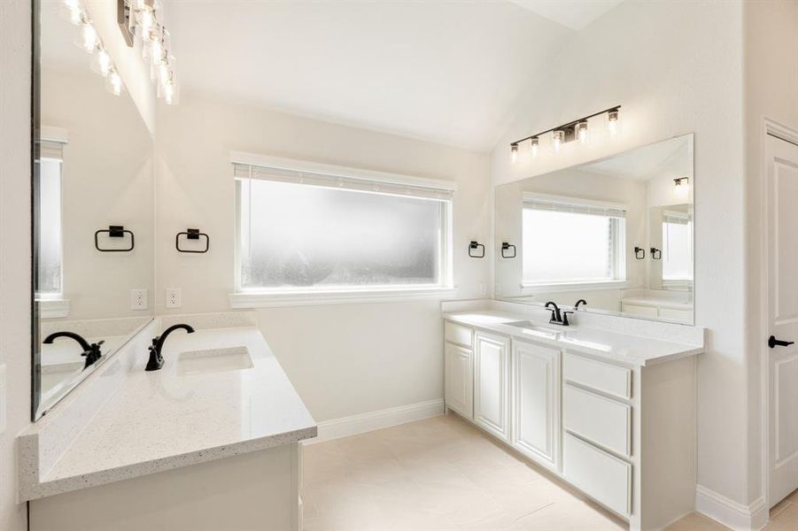 Furnished interior view inside a new home in Wildcat Ridge Phase 3, Godley (Image 20).