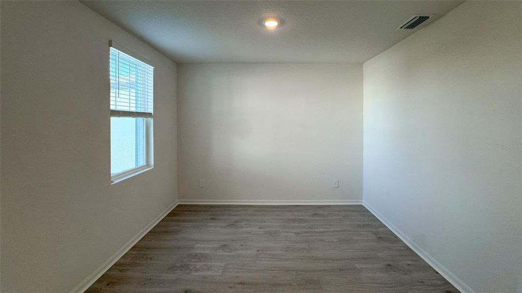 Spacious, unfurnished interior of a new home in , St. Cloud (Image 24).