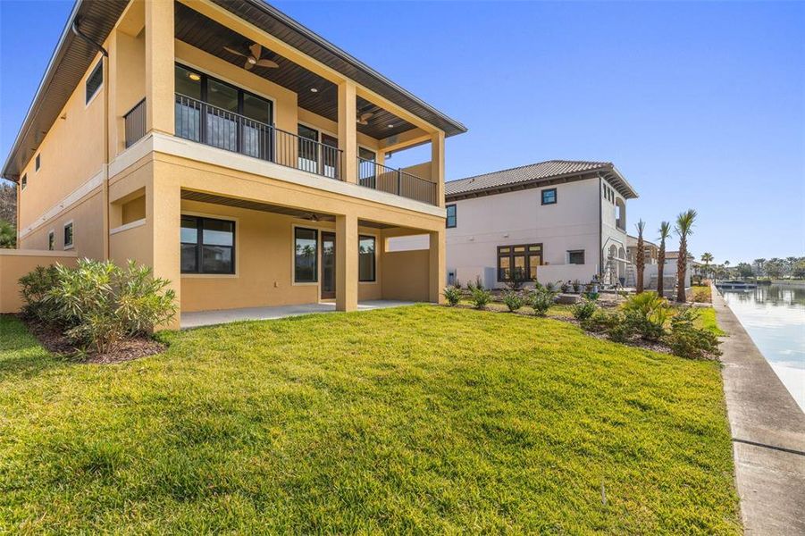 Exterior details and patio area of a home in , Palm Coast (Image 38).