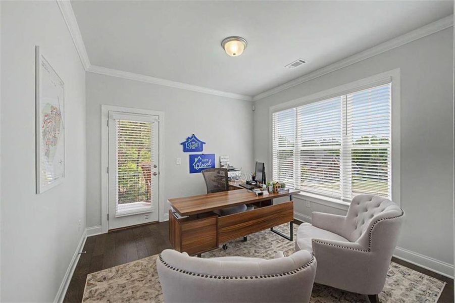 Furnished interior view inside a new home in The Estates at Hurricane Pointe, Douglasville (Image 4).