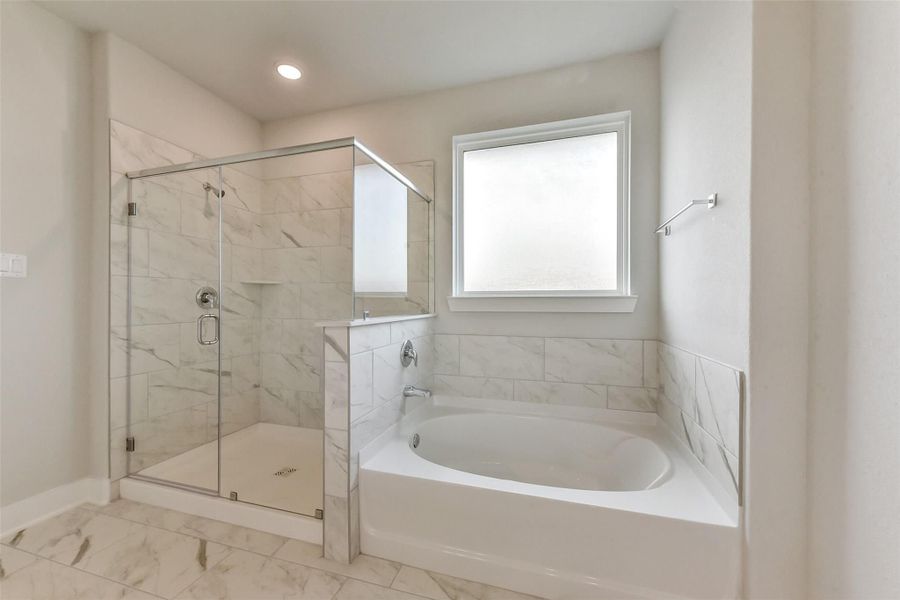 Furnished interior view inside a new home in Sierra Vista, Rosharon (Image 9).