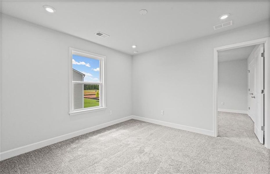 Spacious, unfurnished interior of a new home in Anderson Point, McDonough (Image 24).