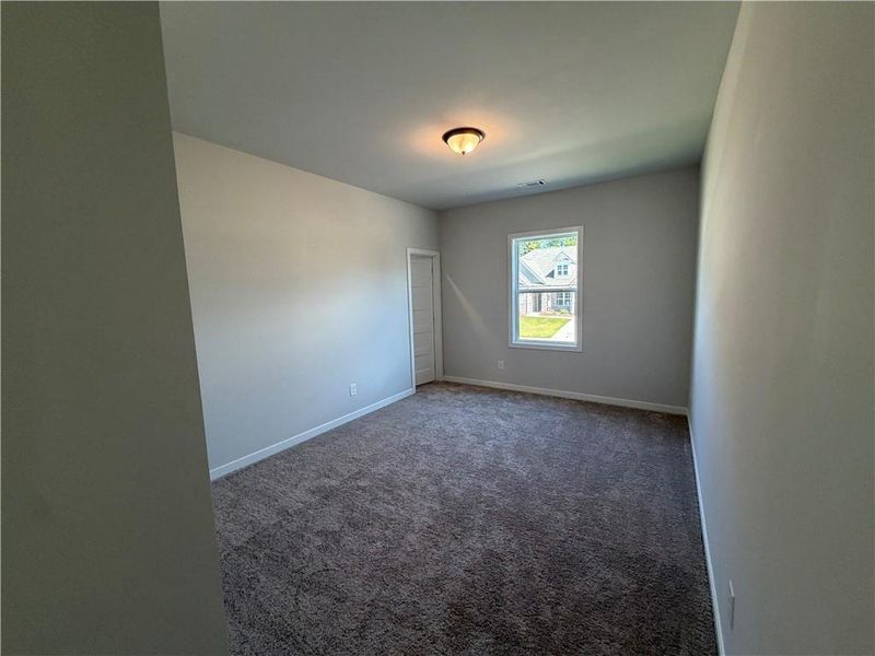 Spacious, unfurnished interior of a new home in Mallard’s Landing, Jefferson (Image 30).
