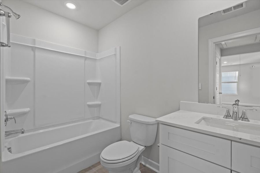 Furnished interior view inside a new home in Creek Ridge - Heritage Collection, Spartanburg (Image 9). Furnished interior view inside a new home in Creek Ridge - Heritage Collection, Spartanburg (Image 9).