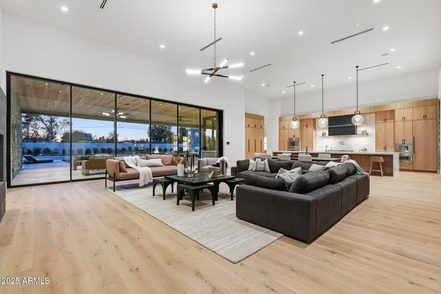 150-web-or-mls-037_ListerPros