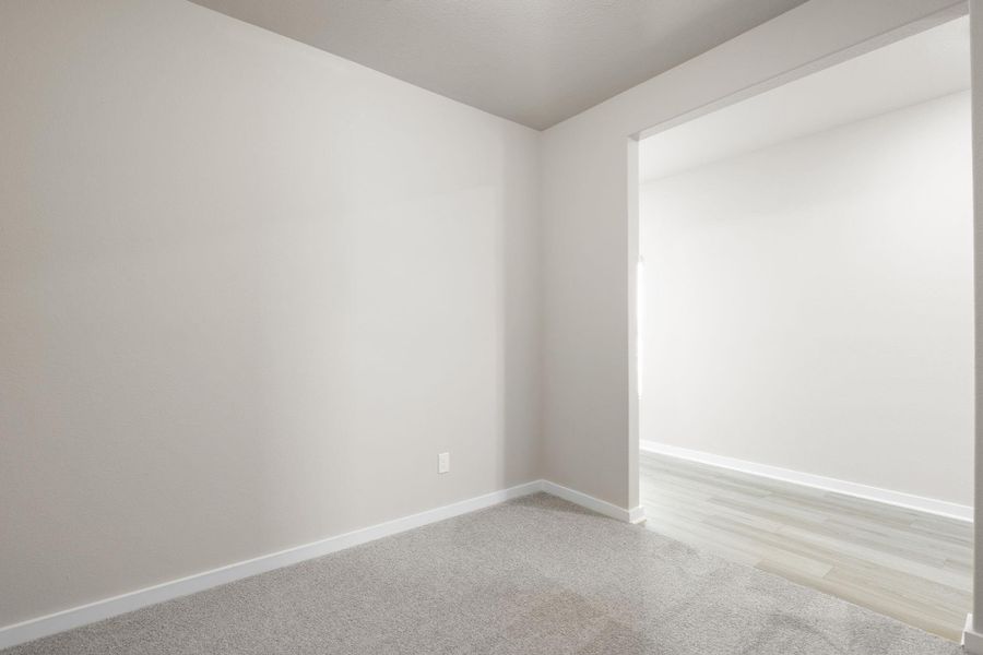 Spacious, unfurnished interior of a new home in Creekhaven, Rosharon (Image 9). Spacious, unfurnished interior of a new home in Creekhaven, Rosharon (Image 9).