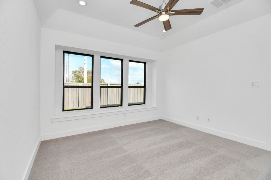 Spacious, unfurnished interior of a new home in Arabella on the Prairie: Signature Collection, Richmond (Image 27).