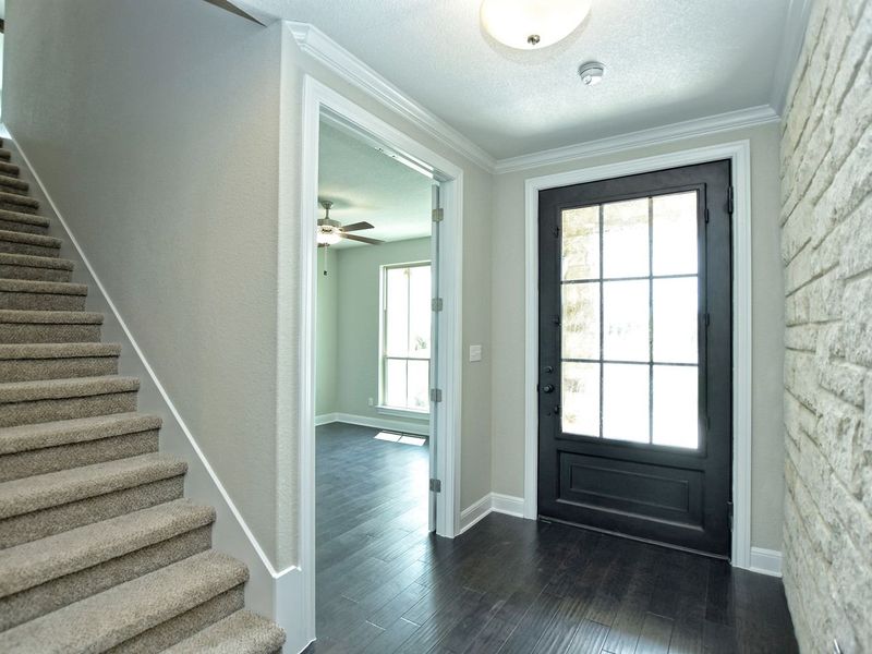 Representative unfurnished interior of a home built from the Madera II by Giddens Homes in Scofield Farms Estates, Georgetown (Image 323).