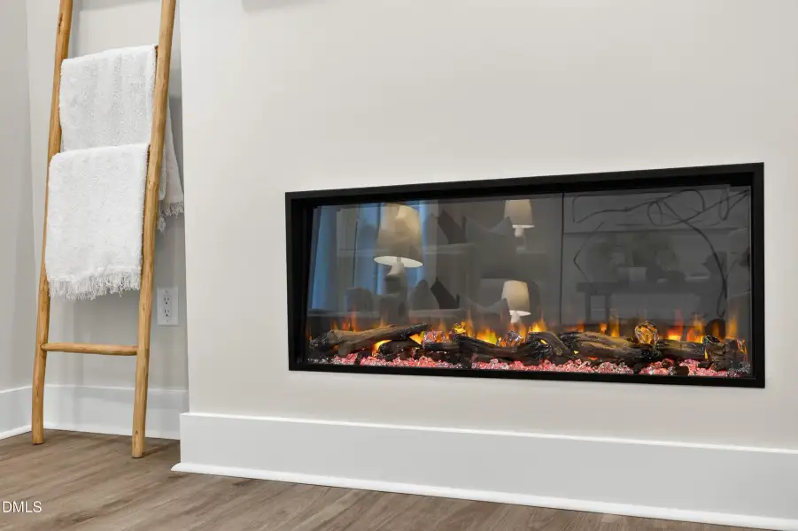 Linear Fireplace Detail (Model Home)