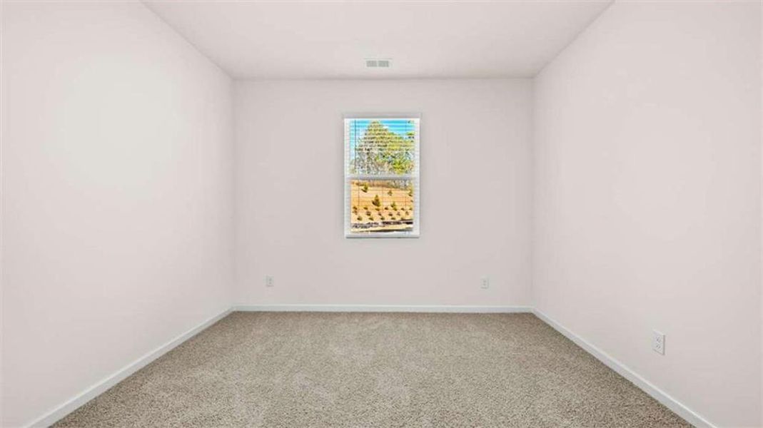 Spacious, unfurnished interior of a new home in Poplar Preserve, Newnan (Image 14).