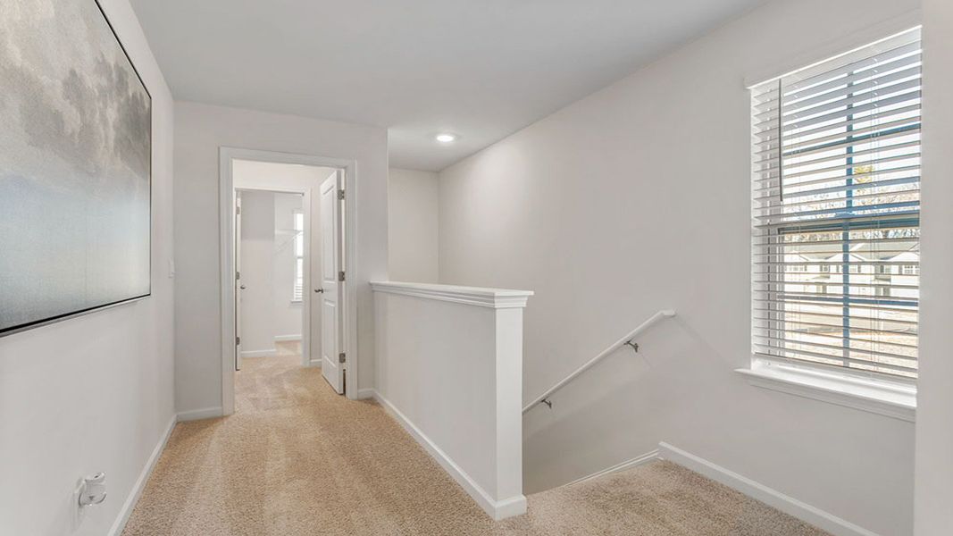 Spacious, unfurnished interior of a new home in Henley Ridge, Graham (Image 19).